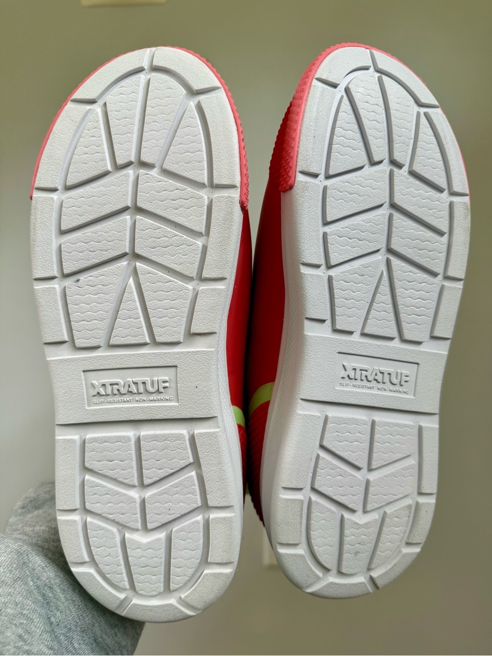NEW XTRATUF Women's Women's Ankle Sport Deck Boot | Size 9 - Picture 11 of 13